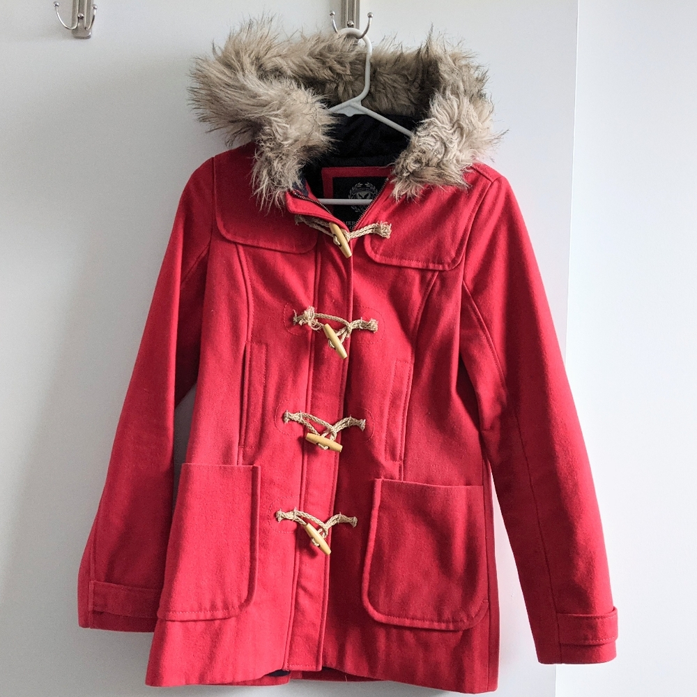 American Eagle Red coat